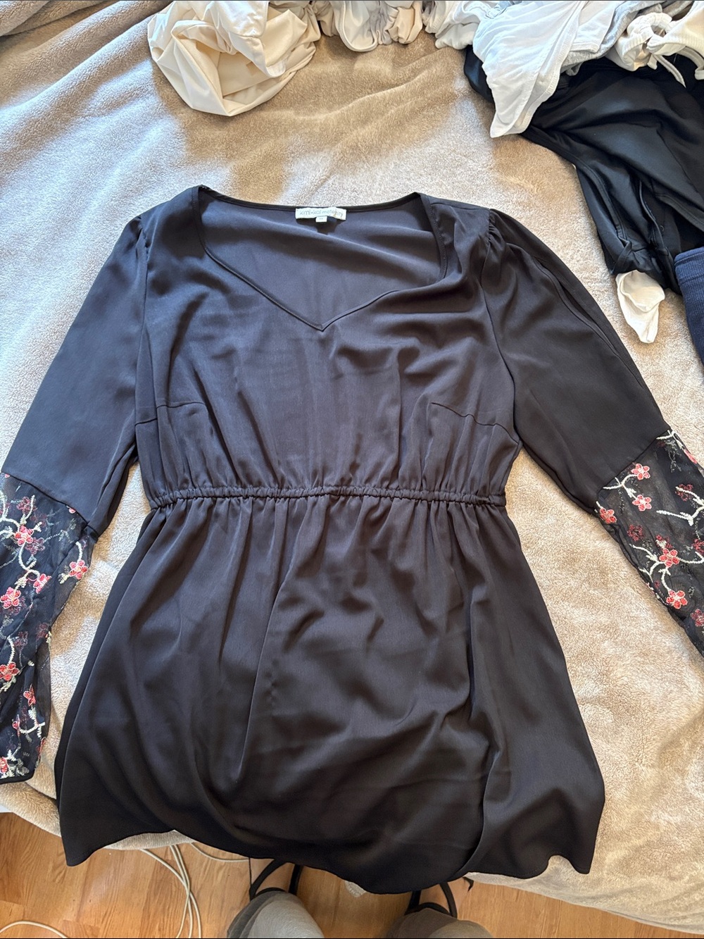 Kimi and Kai Black V-Neck Tunic with Floral Sheer Sleeves Maternity